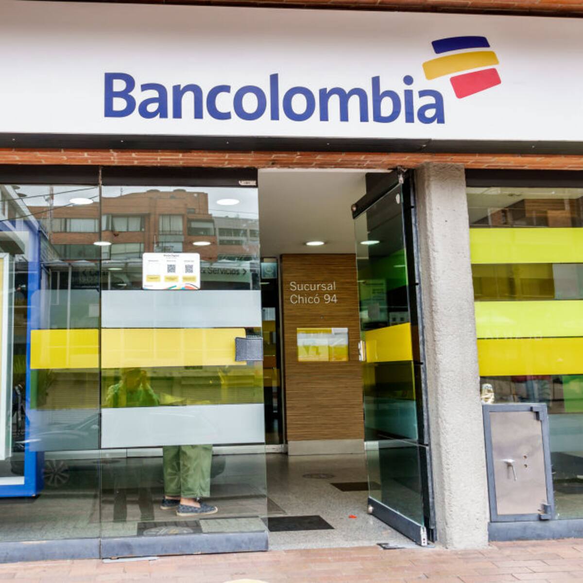 Bancolombia empieza batalla de tasas de interés para vivienda: las baja a 10%