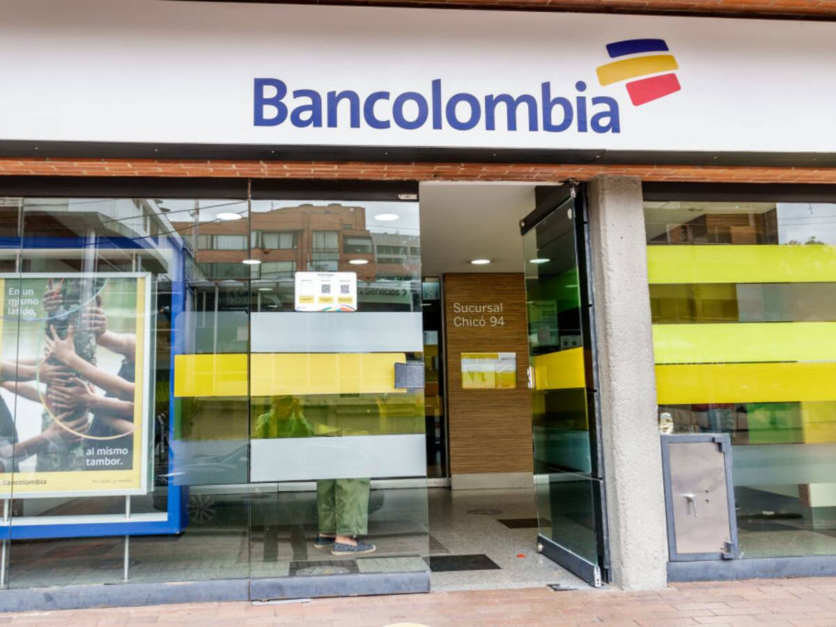 Bancolombia analiza resarcir económicamente a los clientes afectados por sus fallas