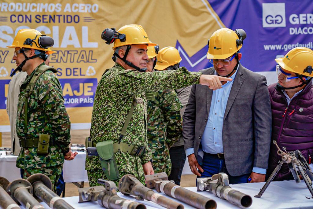 Convertirán cerca de 20.000 armas incautadas en materia prima para proyectos de educativos. Foto: Suministrada.