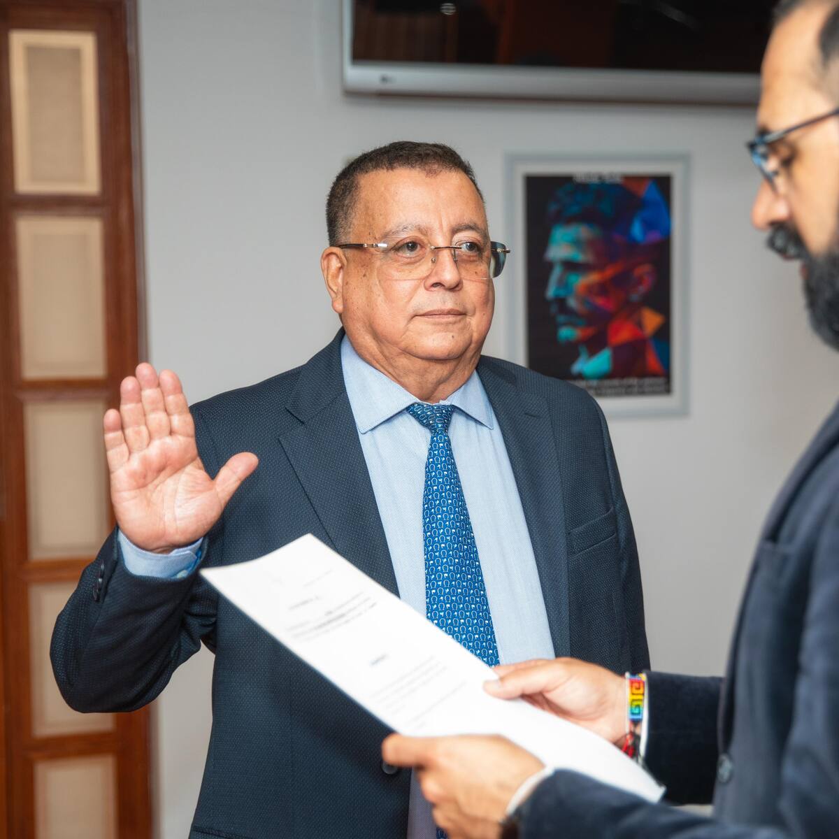 Fue nombrado y posesionado el cuarto experto de la Comisión de Regulación de Energía y Gas