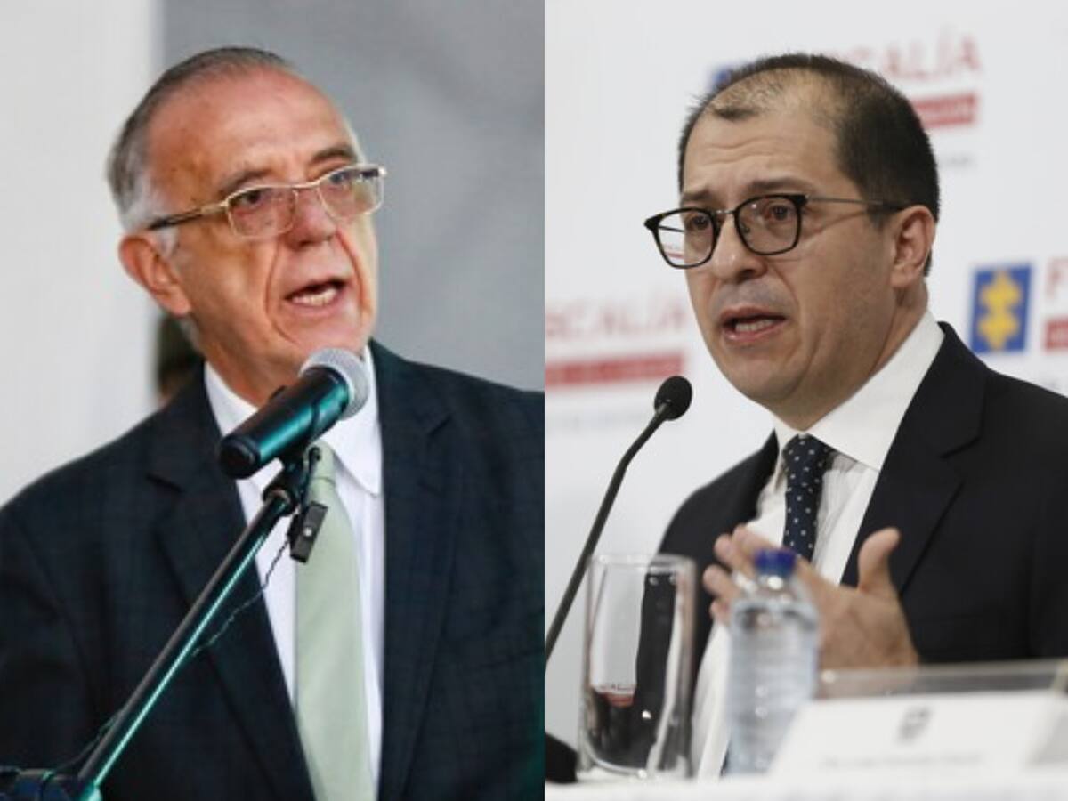 Ministro de Defensa, Iván Velásquez, acusa al fiscal Francisco Barbosa de hacer política