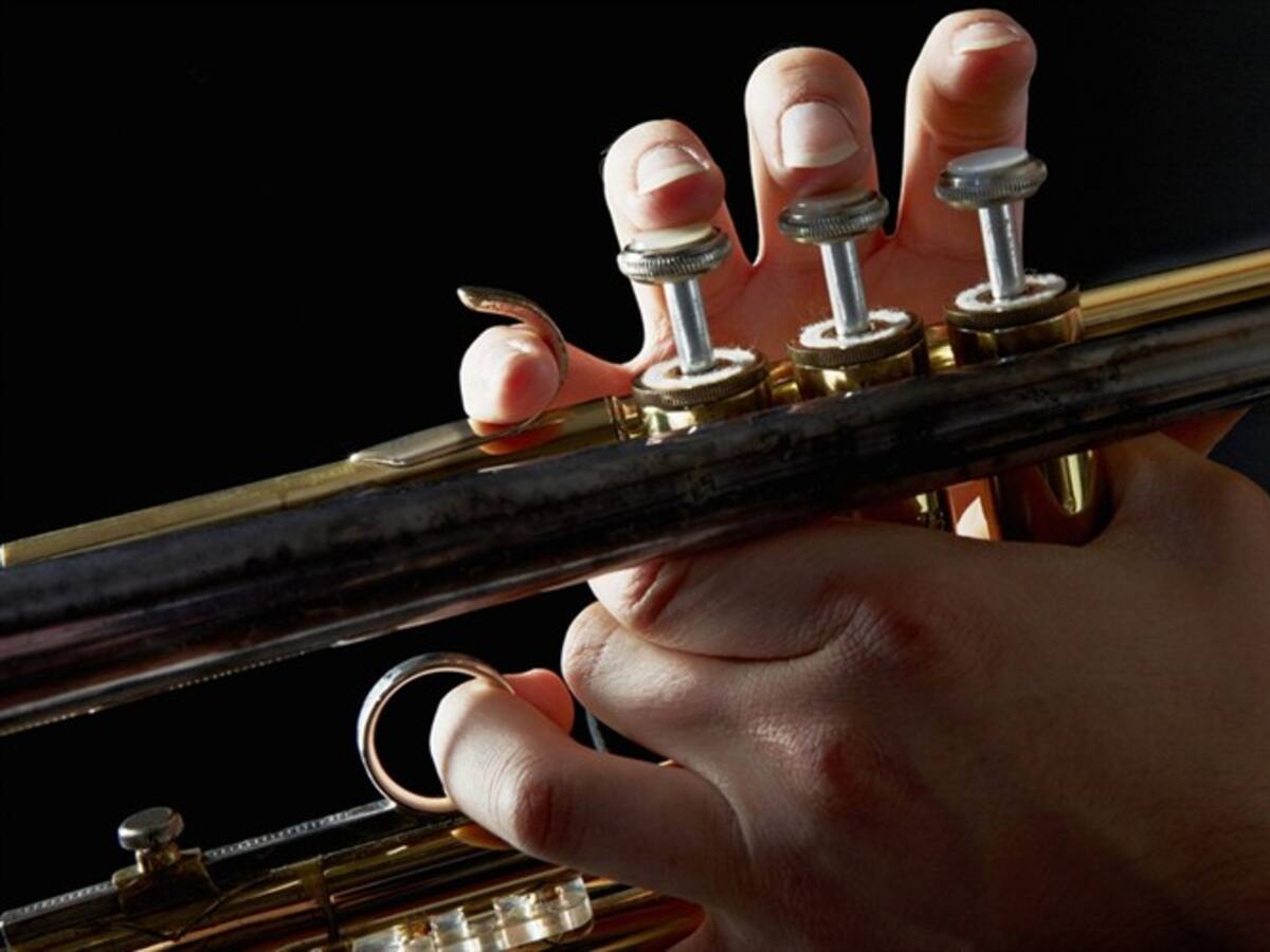 Calle Maestra regresa con su nueva canción "Golpe de Marea"