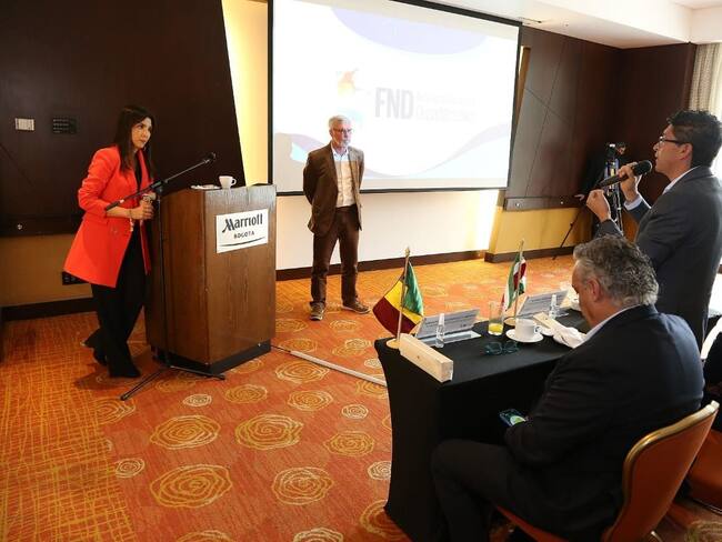 Barragán se refirió a los recursos que se requieren para la alimentación escolar. Foto: Gobernación de Boyacá.