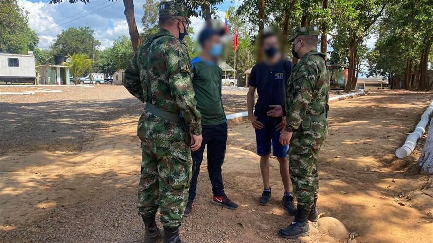 Miembros del ELN se entregaron de manera voluntaria en el Meta. Foto: Twitter Ejército Nacional