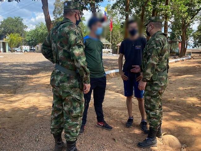 Miembros del ELN se entregaron de manera voluntaria en el Meta. Foto: Twitter Ejército Nacional