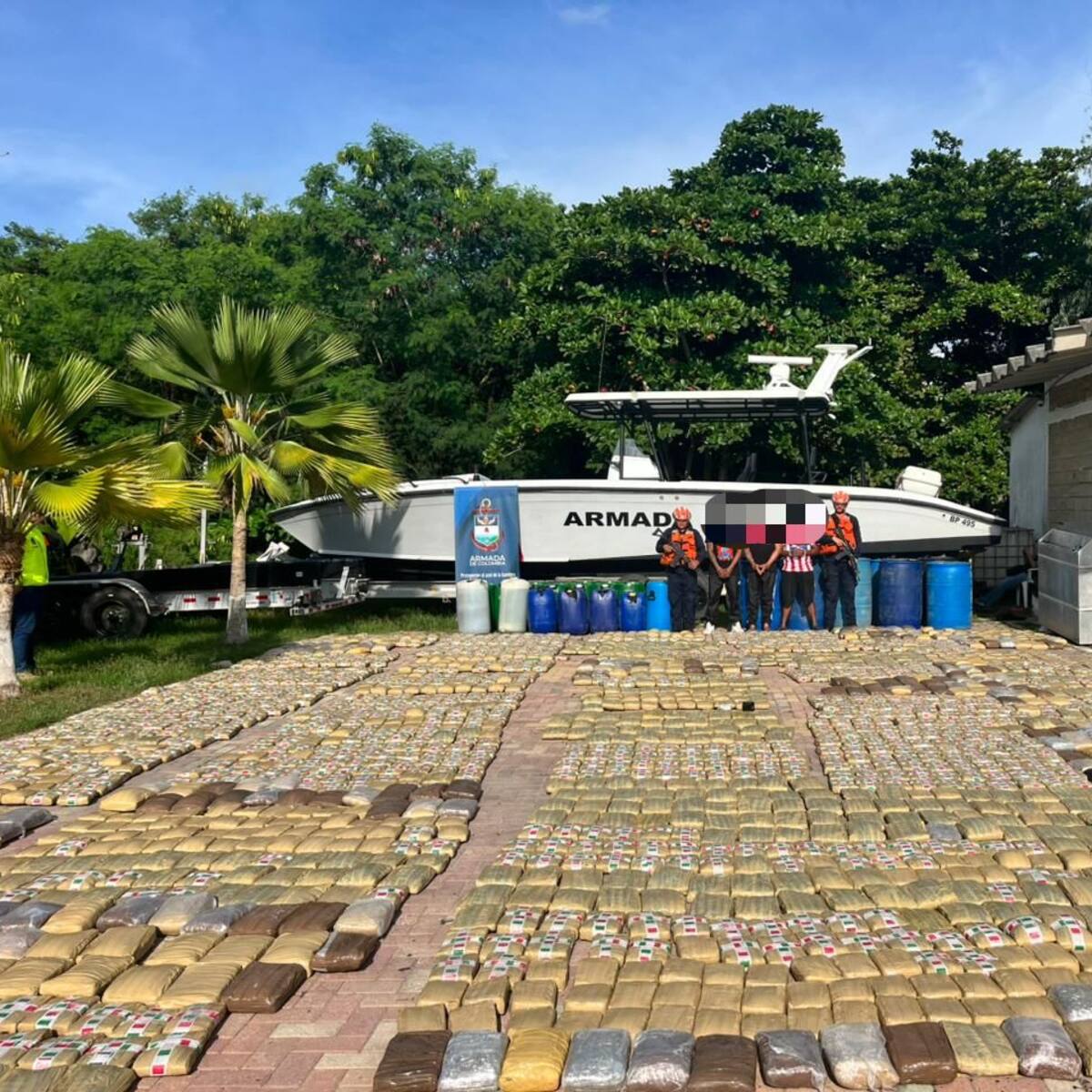 Armada incautó más de una tonelada de marihuana en Santa Marta