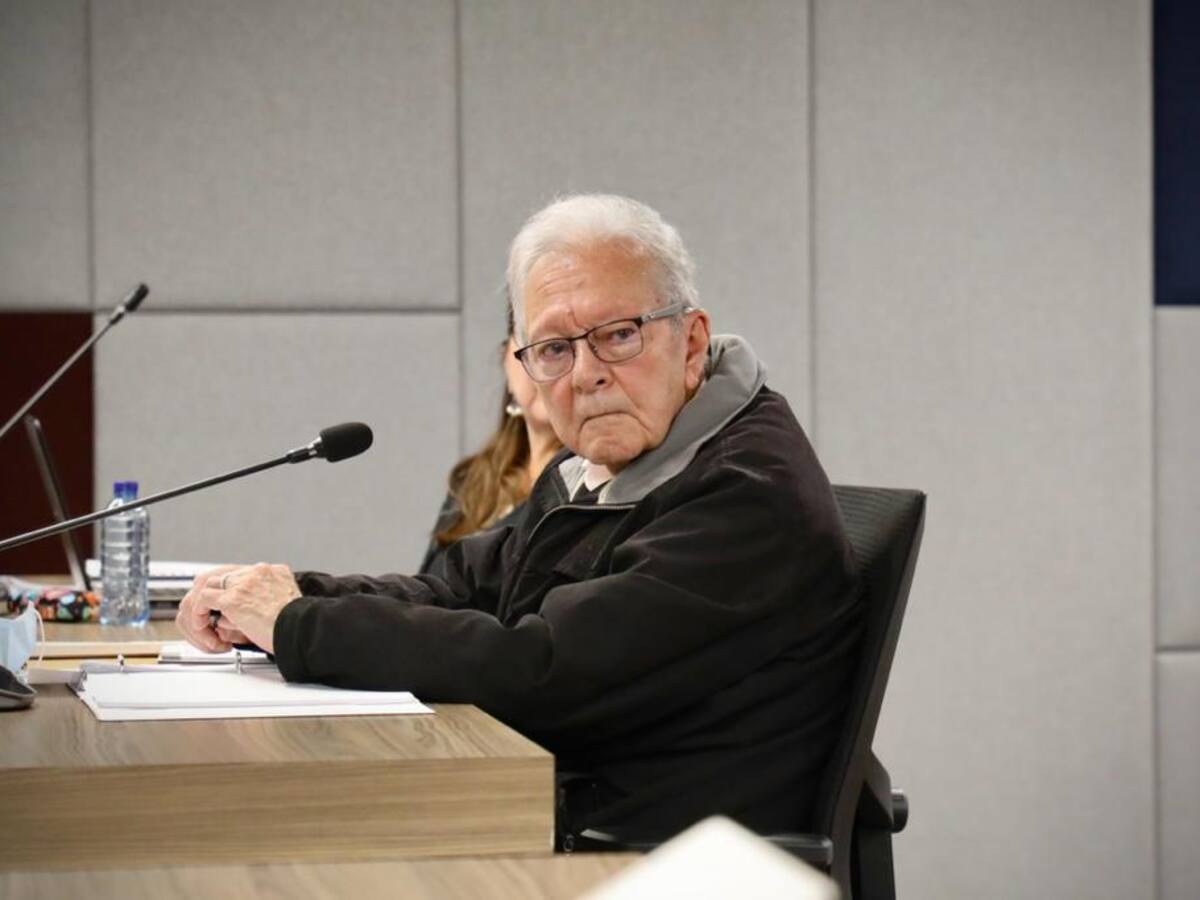 Inpec autoriza detención del gral. (r) Arias Cabrales en un apartamento para que cumpla su condena