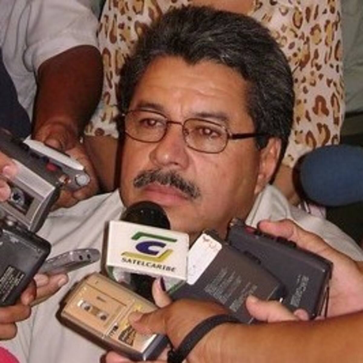 JEP ordena libertad del exgobernador de Córdoba Benito Osorio por colaborar con la verdad.
