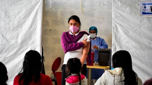 El Ministerio de Salud habilitó la vacunación para jóvenes mayores de 20 años. Foto: Getty Images