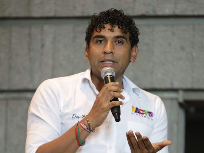 “Les daremos un regalo de Navidad a los trabajadores”: MinTrabajo tras propuestas del salario mínimo