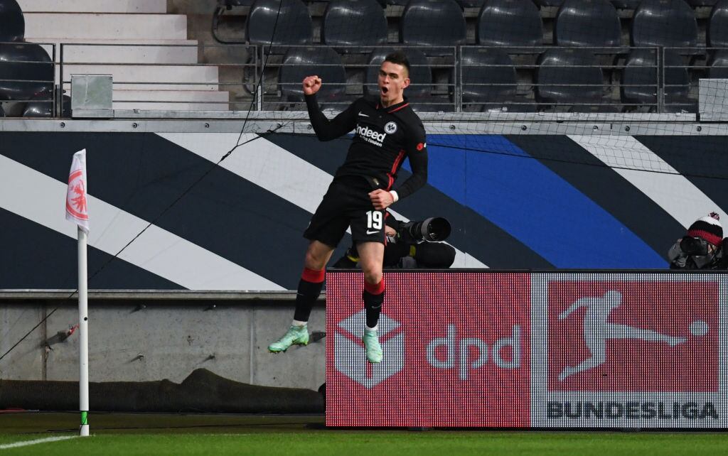 08 January 2022, Hessen, Frankfurt/Main: Soccer: Bundesliga, Eintracht Frankfurt - Borussia Dortmund, Matchday 18 at Deutsche Bank Park. Frankfurt's Rafael Santos Borré celebrates after his goal for 1:0. Photo: Arne Dedert/dpa - IMPORTANT NOTE: In accordance with the requirements of the DFL Deutsche Fußball Liga and the DFB Deutscher Fußball-Bund, it is prohibited to use or have used photographs taken in the stadium and/or of the match in the form of sequence pictures and/or video-like photo series. (Photo by Arne Dedert/picture alliance via Getty Images)