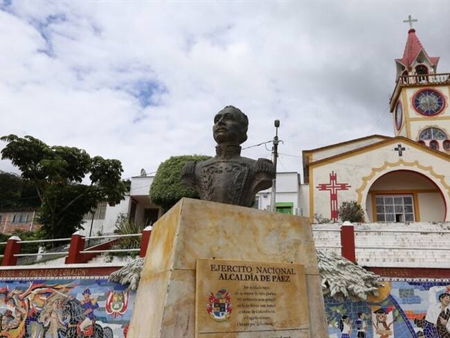 Juan Diego Morales Calderón estaba inhabilitado, pues su esposa, Ángela Paola Holguín Bernal, era la Registradora del municipio tres meses antes de su elección.. Foto: Gobernación de Boyacá