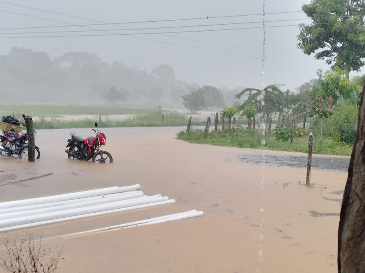 Emergencia por fuertes lluvias en Canalete, Córdoba: el 50% del municipio reporta inundaciones