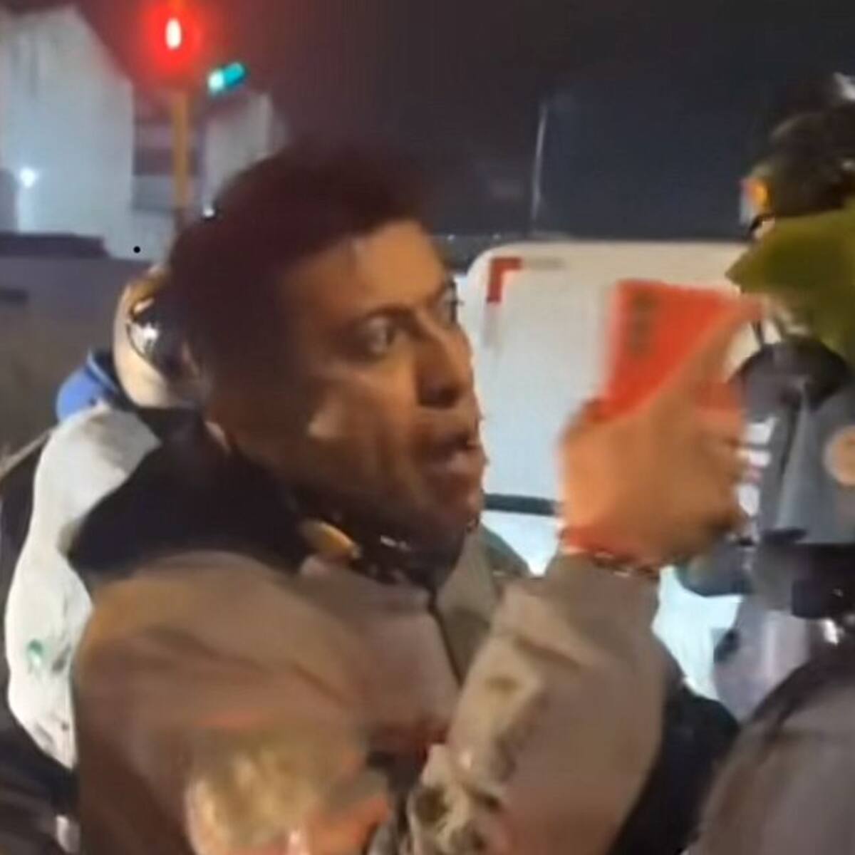Procuraduría abre indagación al concejal 'Fuchi' por altercado con agentes de tránsito