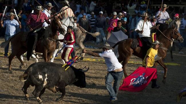 Algunas personas resultaron con heridas en el tórax, en el rostro y con fracturas en diferentes partes del cuerpo. Foto: Getty Images