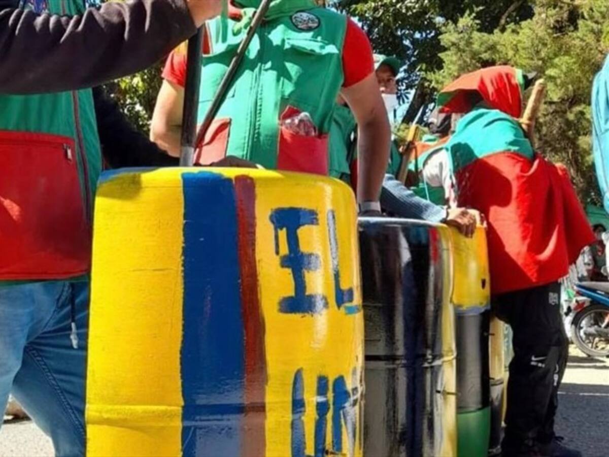 Denuncian atentado contra indígenas que custodian el corredor humanitario en Cauca