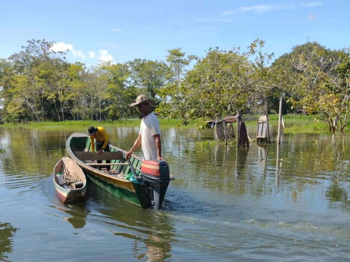 Familias damnificadas por las inundaciones reclaman ayudas humanitarias en Córdoba