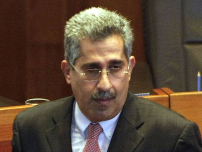 Se busca que el exgobernador Salvador Arana continúe aportando verdad sobre el fenómeno criminal de la parapolítica en Sucre. Foto: Colprensa / GERMÁN ENCISO