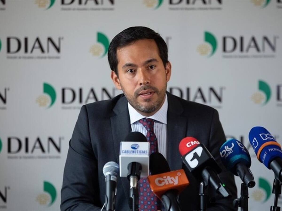 Revisión de declaración de renta de Lisandro Junco durará entre seis y nueve meses