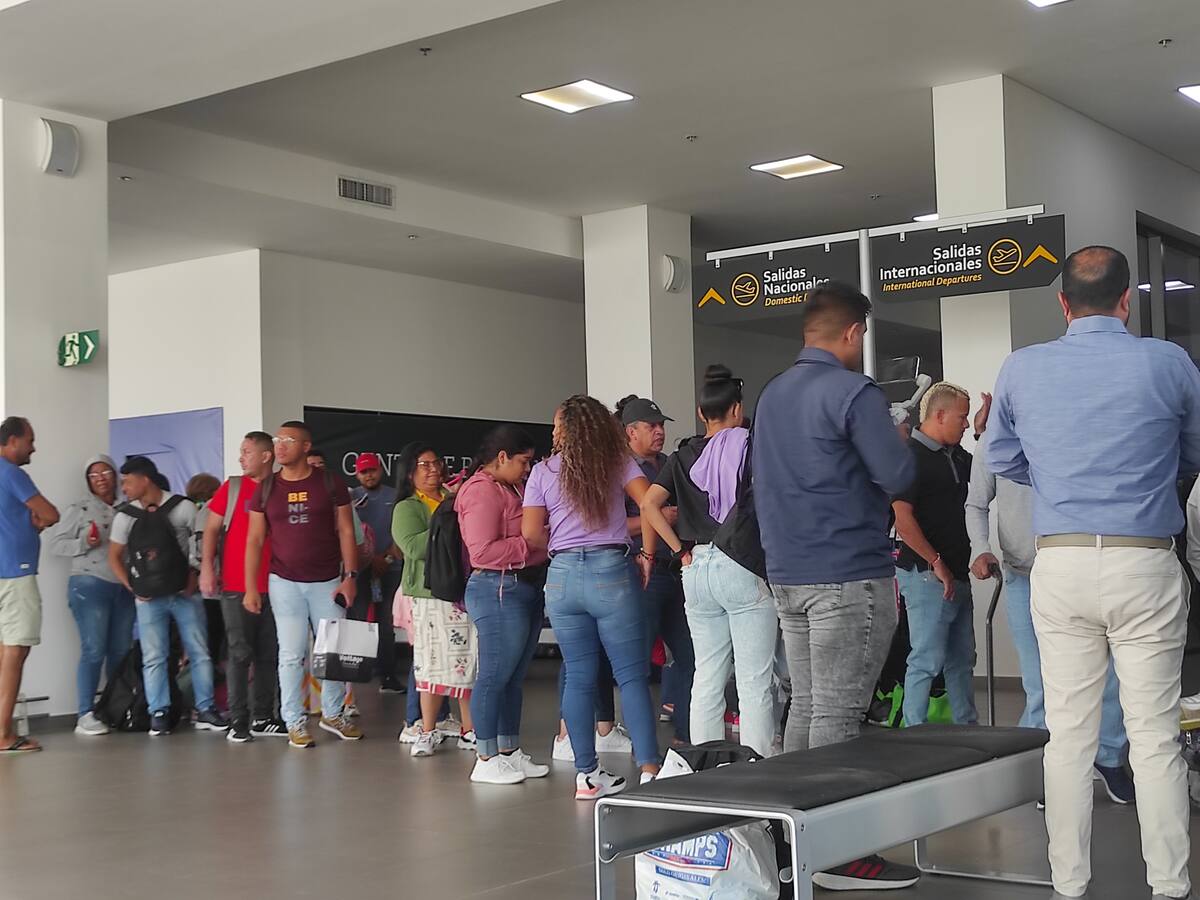 Se presentaron disturbios en el aeropuerto de Barranquilla por vuelos cancelados