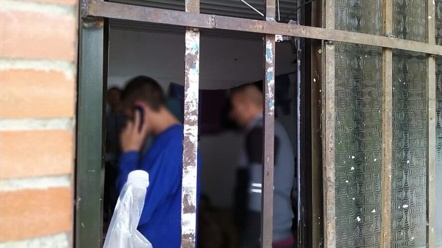 Bogotá sigue sin una política coordinada para la atención para las personas detenidas en las diferentes Unidades de Reacción Inmediata (URI) y estaciones de Policía de la ciudad. Foto: Colprensa