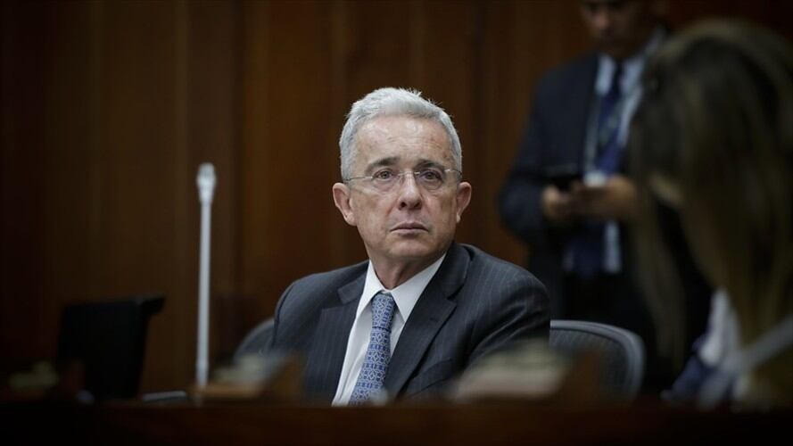 Álvaro Uribe señaló que hacen falta cooperantes para fortalecer la seguridad en el país. Foto: Colprensa