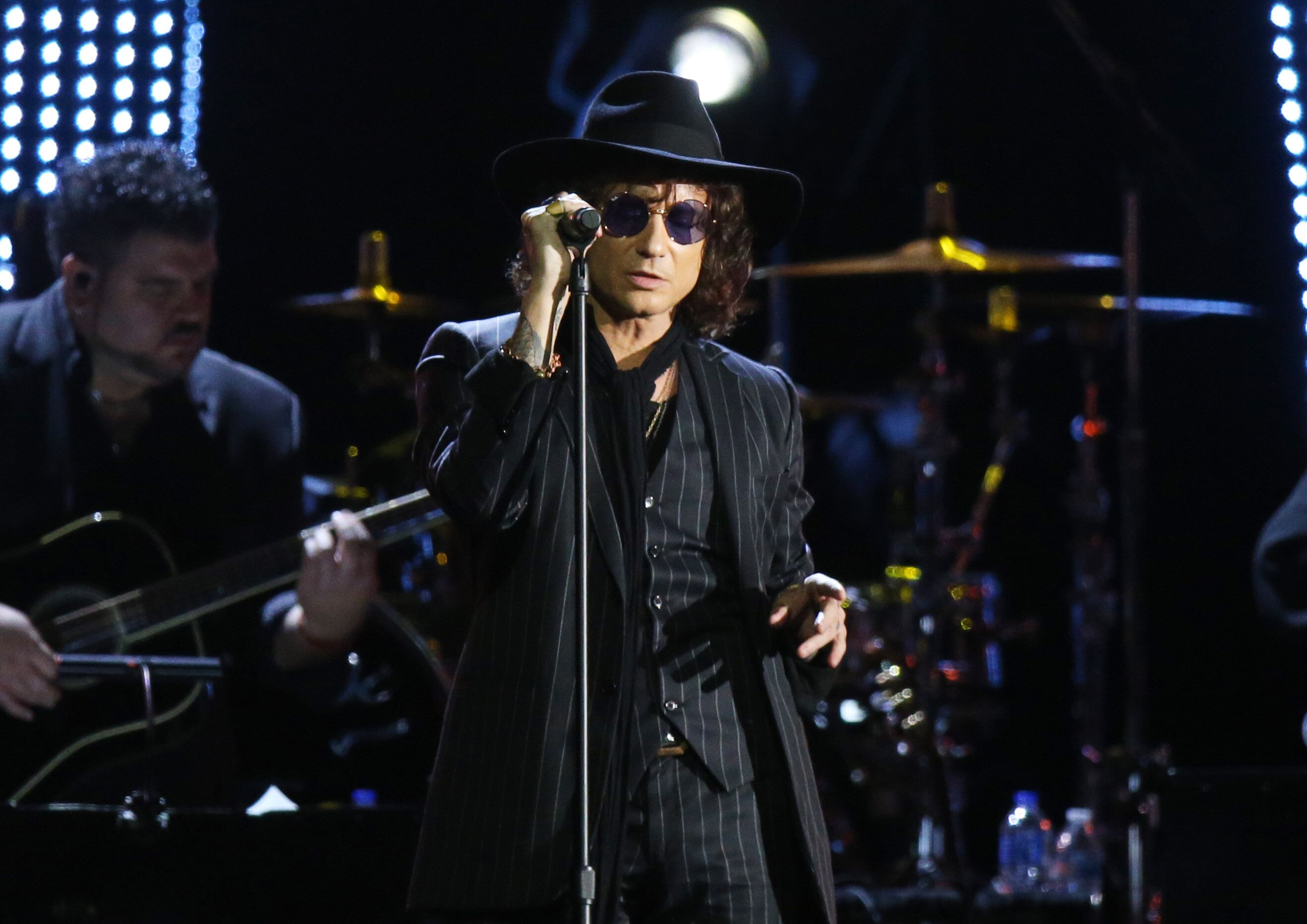 LAS VEGAS, NEVADA - NOVEMBER 14: Enrique Bunbury performs onstage during the Latin Recording Academy's 2018 Person of the Year gala honoring Mana at the Mandalay Bay Events Center on November 14, 2018 in Las Vegas, Nevada. (Photo by Michael Tran/FilmMagic)