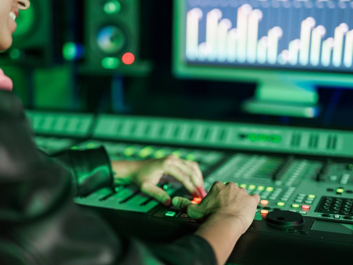 ¿Es mejor el reggaetón de Colombia o Puerto Rico? Polémico debate en W Fin de Semana