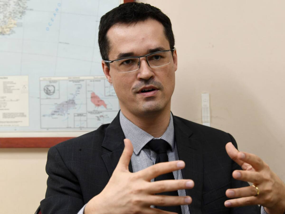 El fiscal que llevó a Lula a la cárcel dice que lo destituyeron de diputado por “venganza”