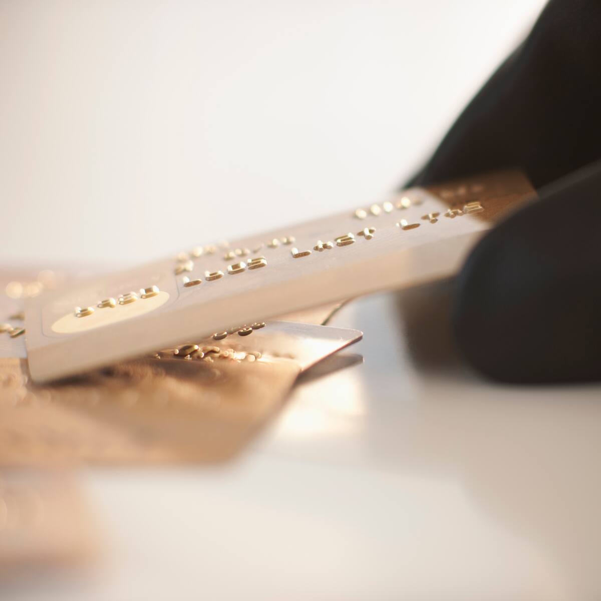 Después del robo de celular viene lo peor: desocupan cuentas y hacen compras en apps