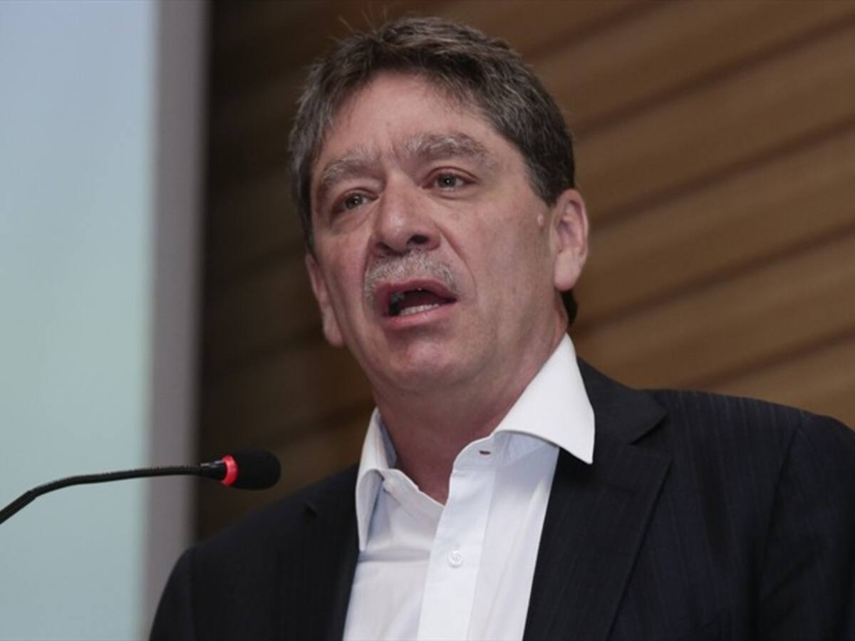 Hay que ver con optimismo la propuesta de Uribe de subir el salario mínimo: Andi