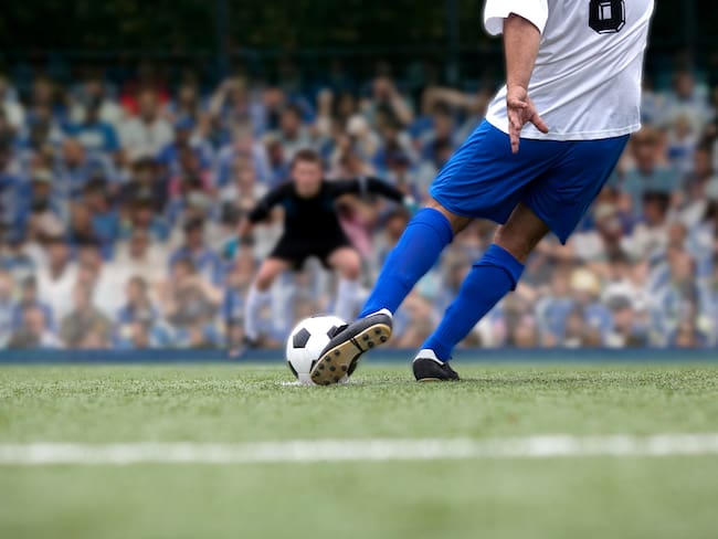 Investigarán a 16 clubes de fútbol por presuntas malas prácticas laborales