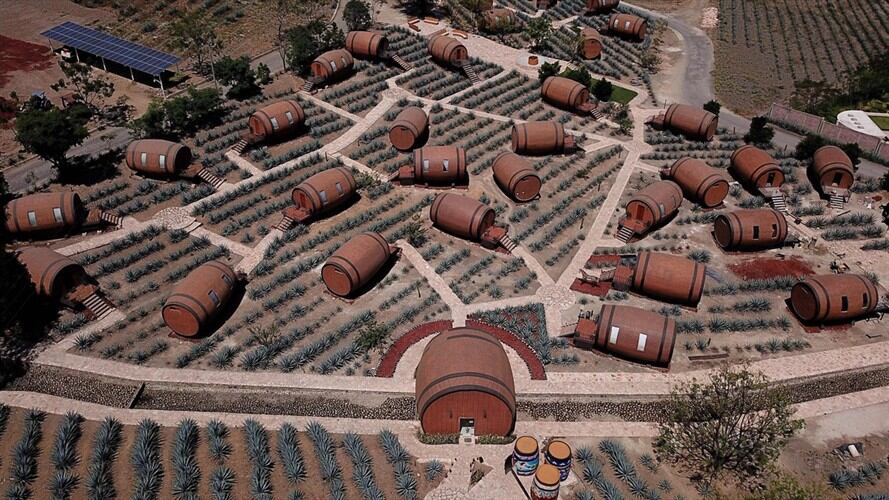 El novedoso complejo turístico busca que los visitantes aprendan más del Tequila.. Foto: Agencia AFP