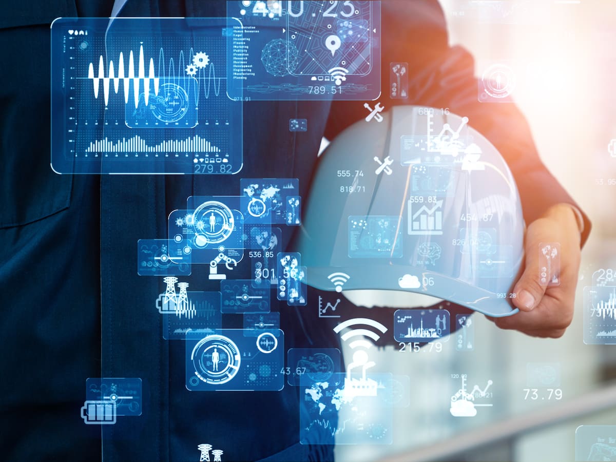 5 cargos en los que puede trabajar un ingeniero industrial: Funciones y salarios