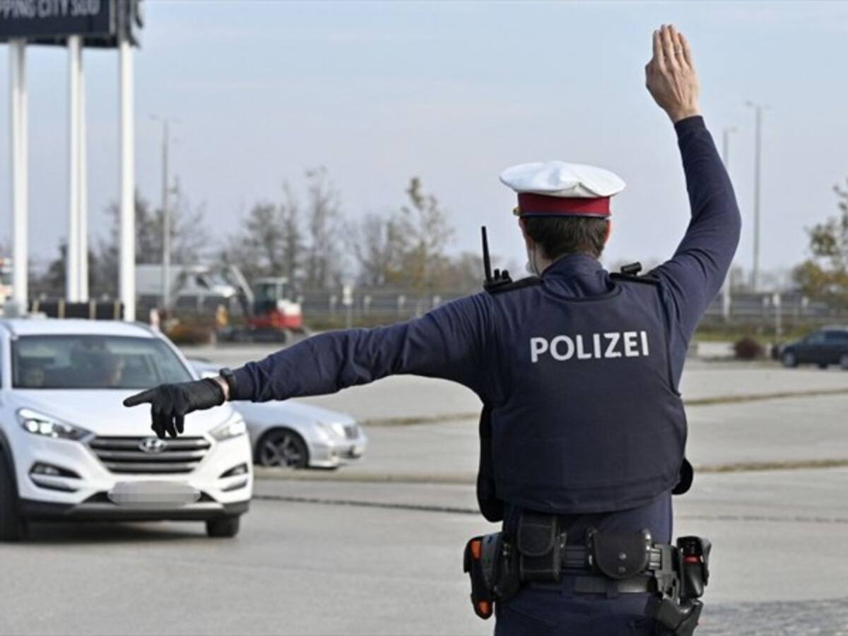 Austria ordenó confinar a los mayores de 12 años no vacunados contra COVID-19