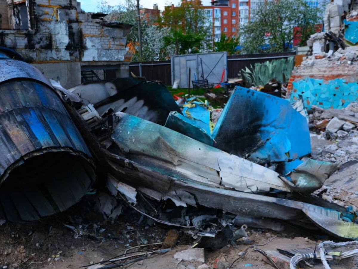 Avión bombardero ruso se estrelló en Azov y dejó al menos dos muertos