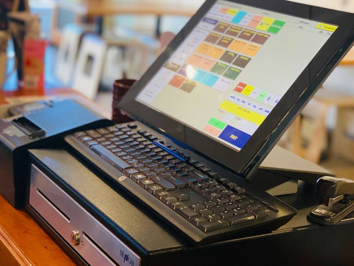 ¿Es posible facturar electrónicamente con un Sistema POS?