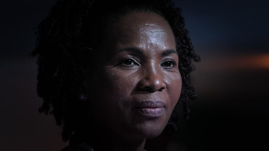 Fueron impuestas medidas cautelares de suspensión del poder dispositivo, embargo y secuestro sobre siete inmuebles que pertenecerían a la exalcaldesa Zulia Mena. Foto: Colprensa / IVÁN VALENCIA