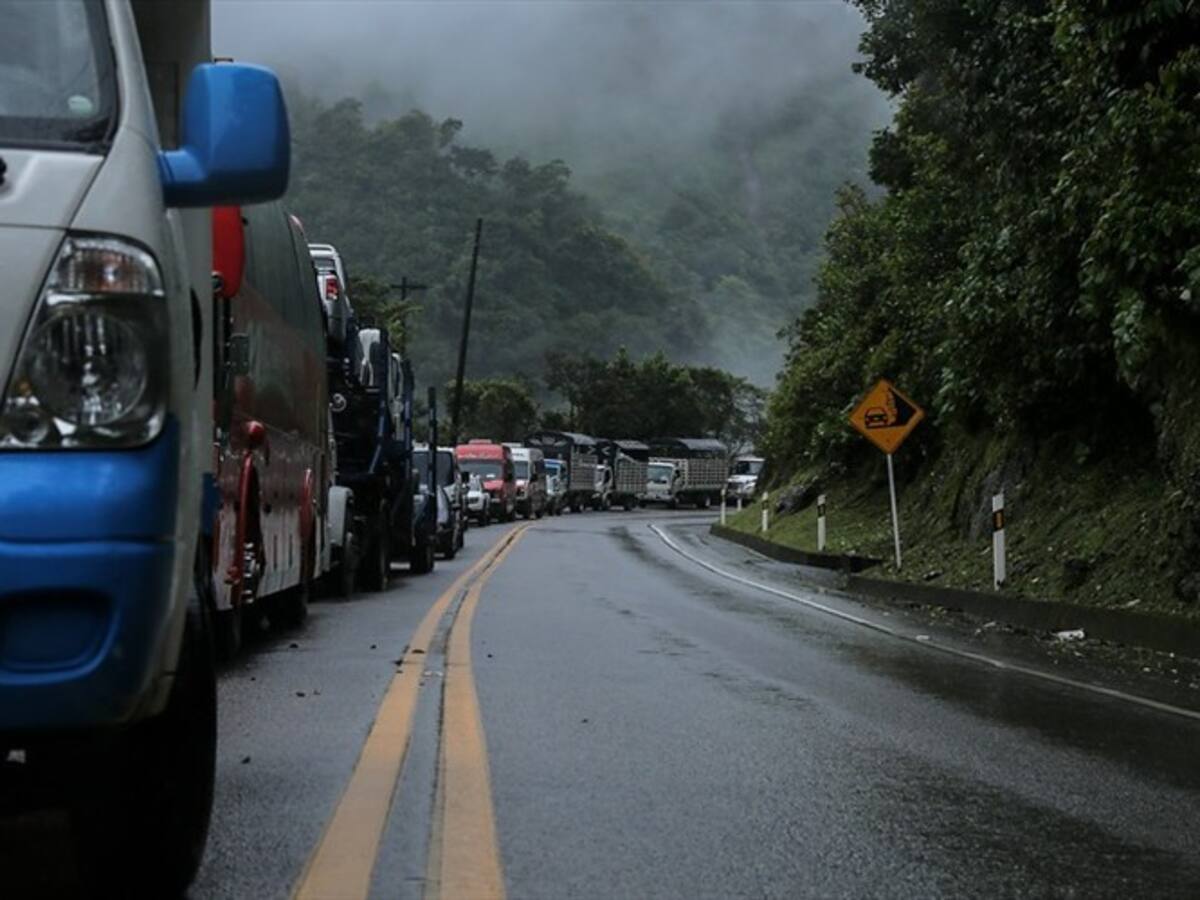 Invías no ha podido atender más de 37 emergencias registradas en la Línea