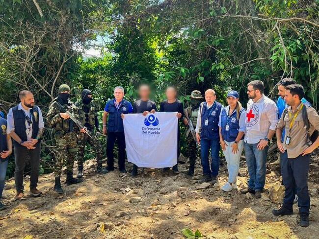 Foto: Liberación de los secuestrados/ Defensoría del Pueblo.