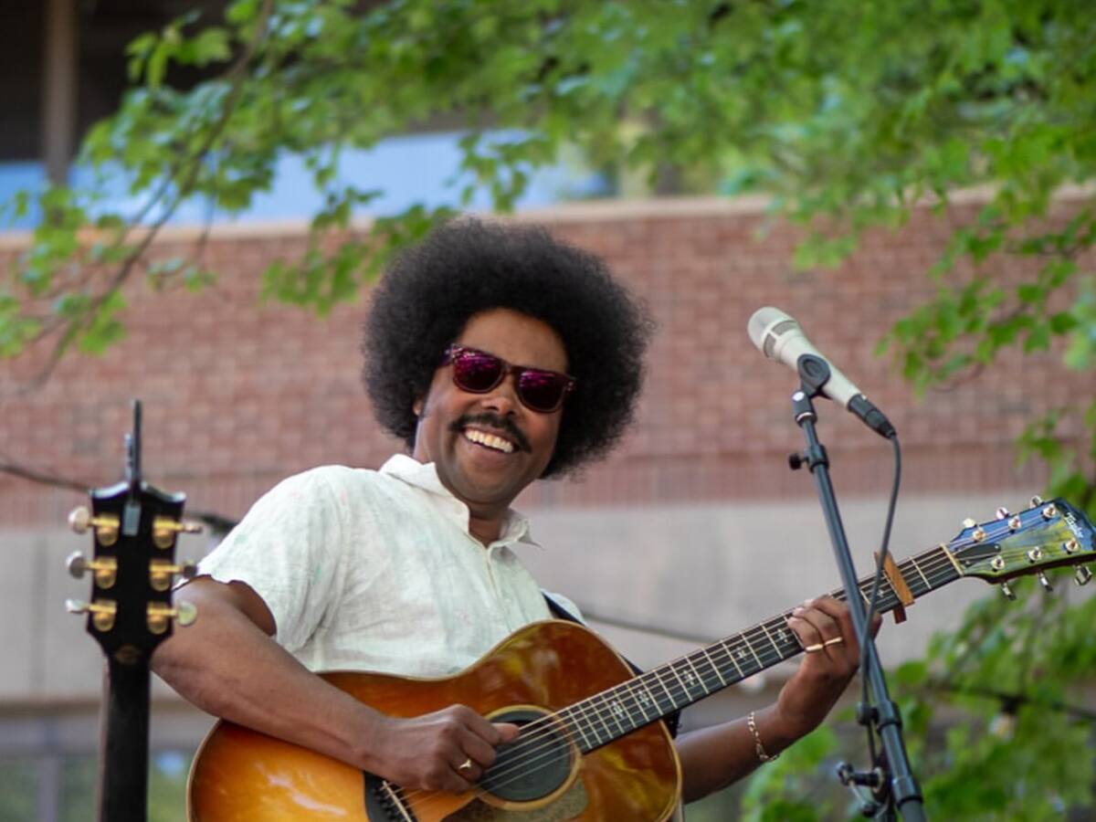 Alex Cuba: “Estas canciones con ‘Bacilos’ y ‘Chabuco’ fueron hechas desde el alma”