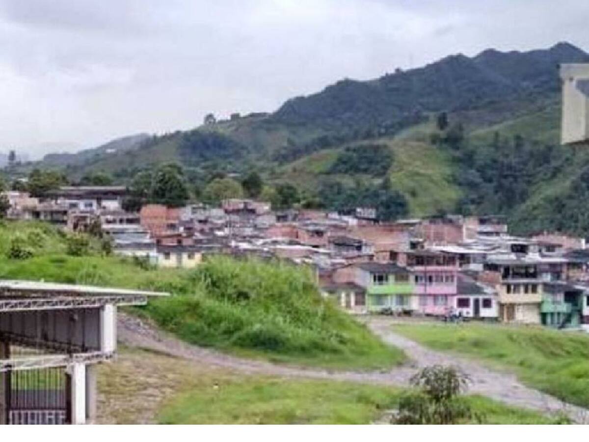 Investigan la muerte violenta de dos adultos mayores en un barrio de Manizales