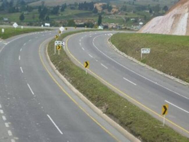 Bonus Banca de Inversión se quedó con contrato del programa Autopistas para la Prosperidad