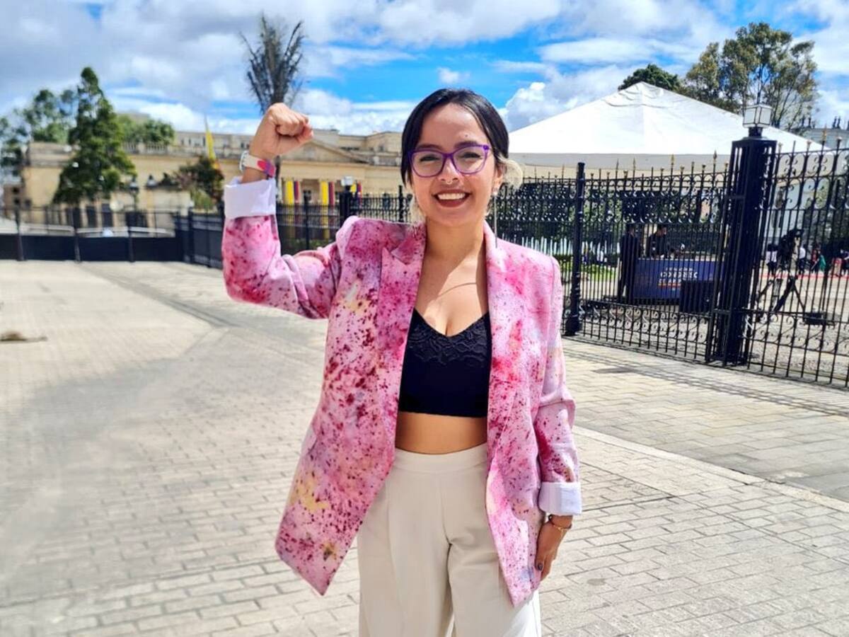 Da desconfianza ver políticos reconocidos declarándose de gobierno: Jennifer Pedraza