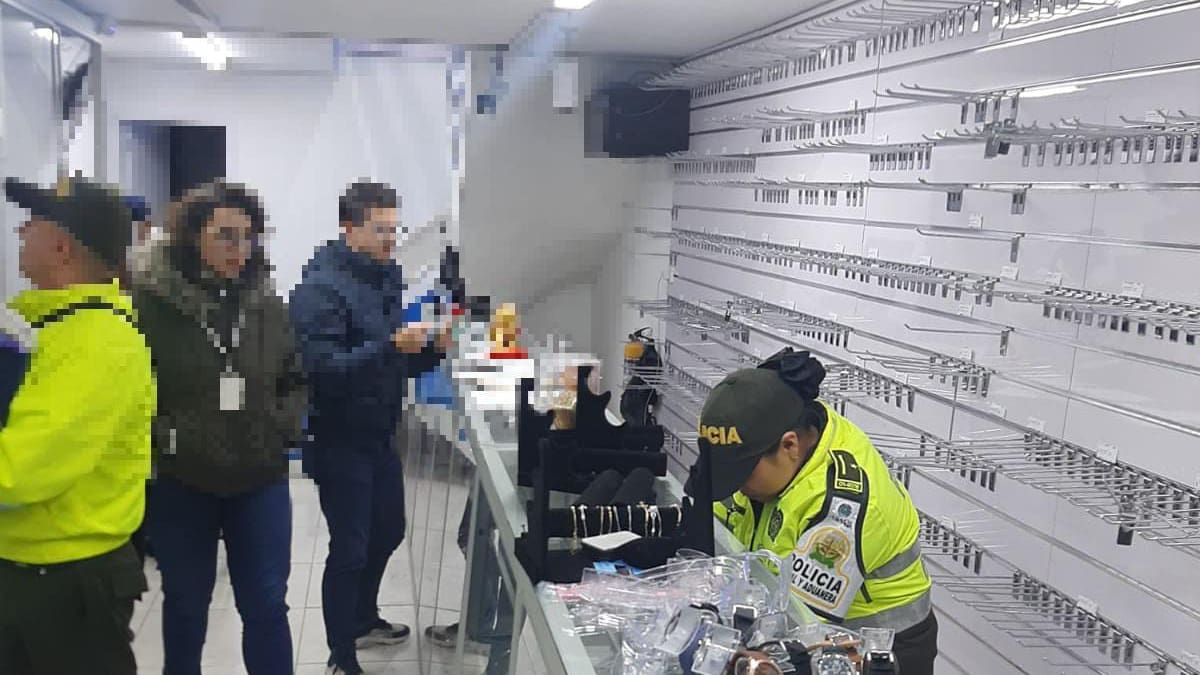 Dian aprehendió millonaria cifra en mercancía de contrabando tras operativo en Bogotá