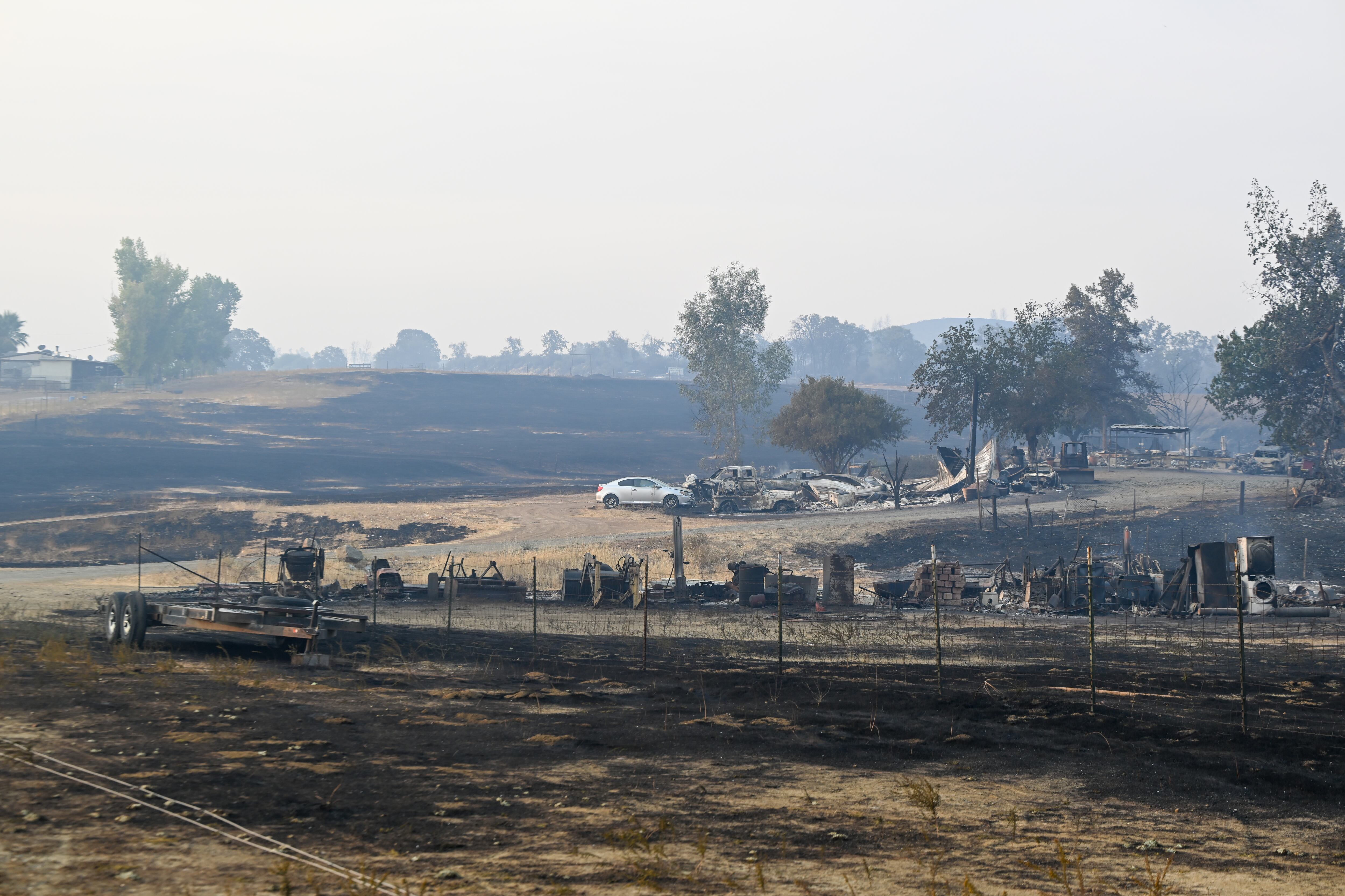 Áreas quemadas, estructuras y vehículos en el campamento chino del condado de Tuolumne, California, Estados Unidos, el 3 de septiembre de 2025. (Foto de Tayfun Coskun/Anadolu a través de Getty Images)