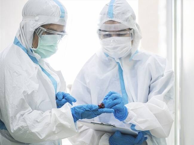 Hay esperanza en que el plasma sea una alternativa terapéutica para el coronavirus: médico