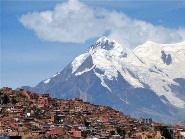 Según Patrick Ginot, uno de los glaciólogos del equipo, el Illimani se calentado 0,7ºC en los últimos 18 años.. Foto: Getty Images