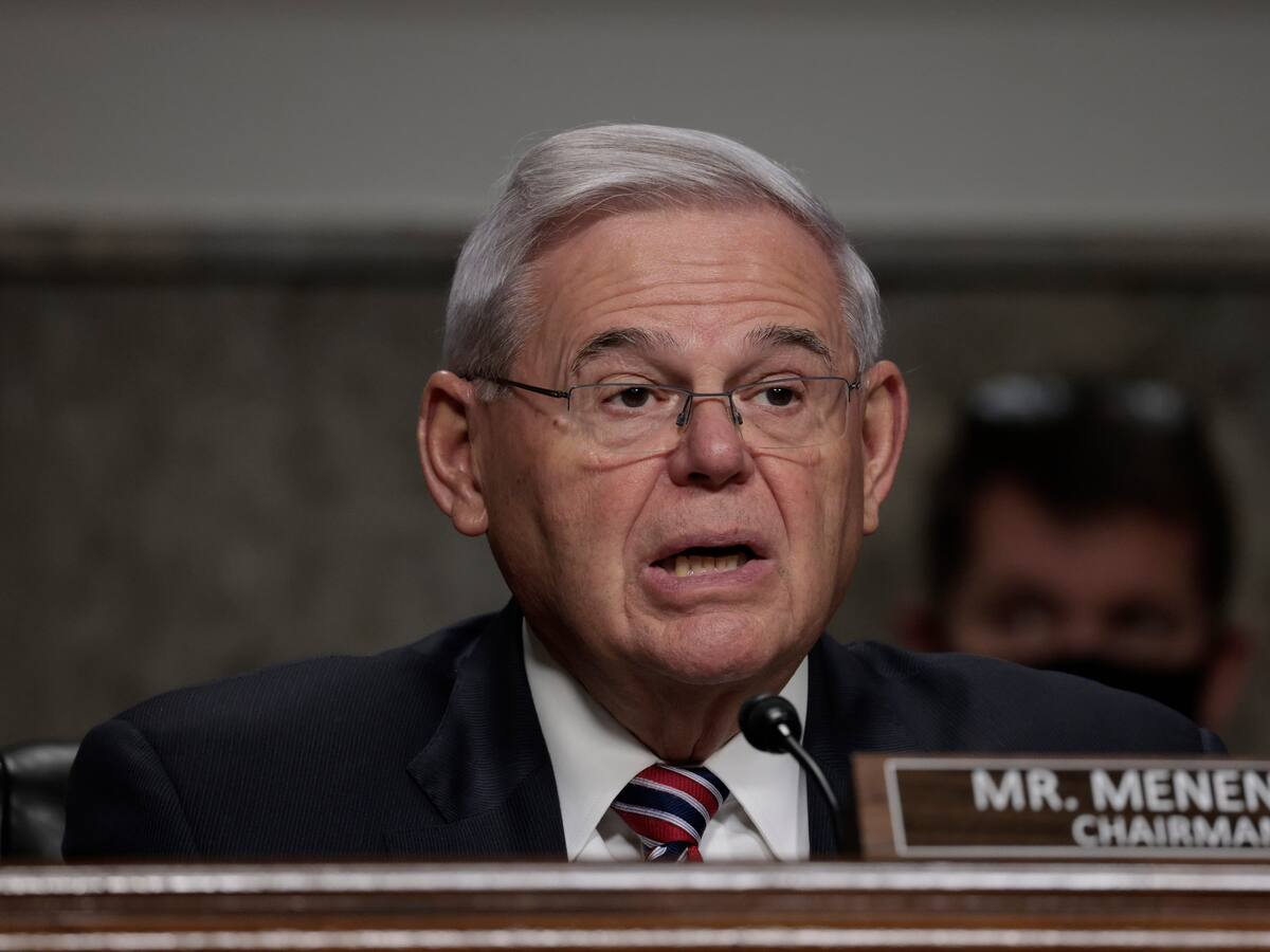 Senador Bob Menéndez se declara “no culpable” en corte de Estados Unidos
