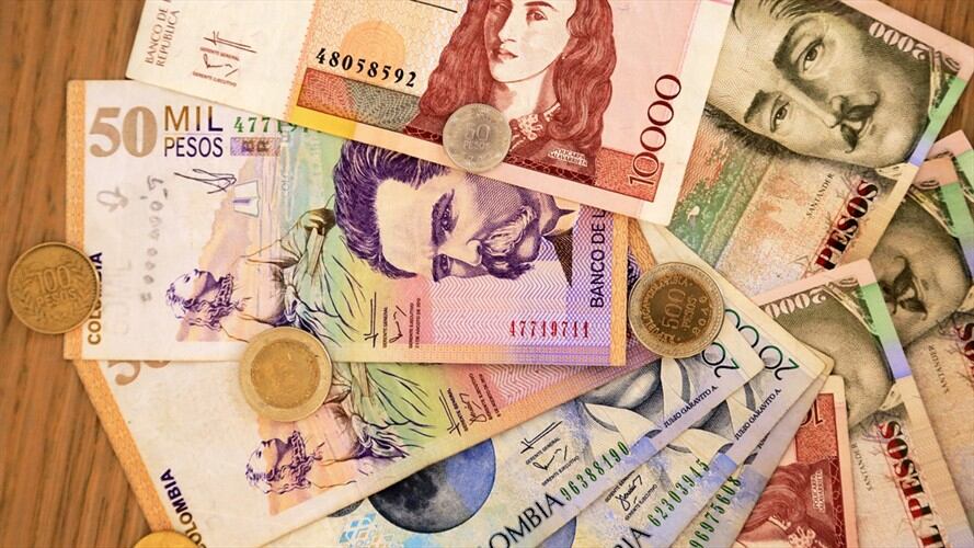 El interés bancario Corriente efectivo anual para la modalidad de crédito de consumo y ordinario será de 18,12%. Foto: Getty Images